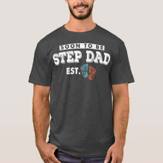 Mens Promoted to StepDad est 2023 Schwangerschaft  T-Shirt