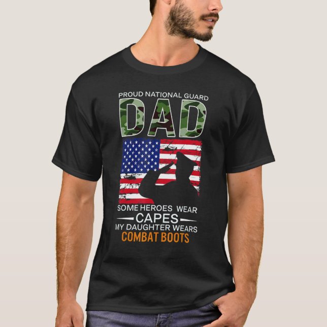 Mens Proud National Guard Vater My Daughter Wear C T-Shirt (Vorderseite)