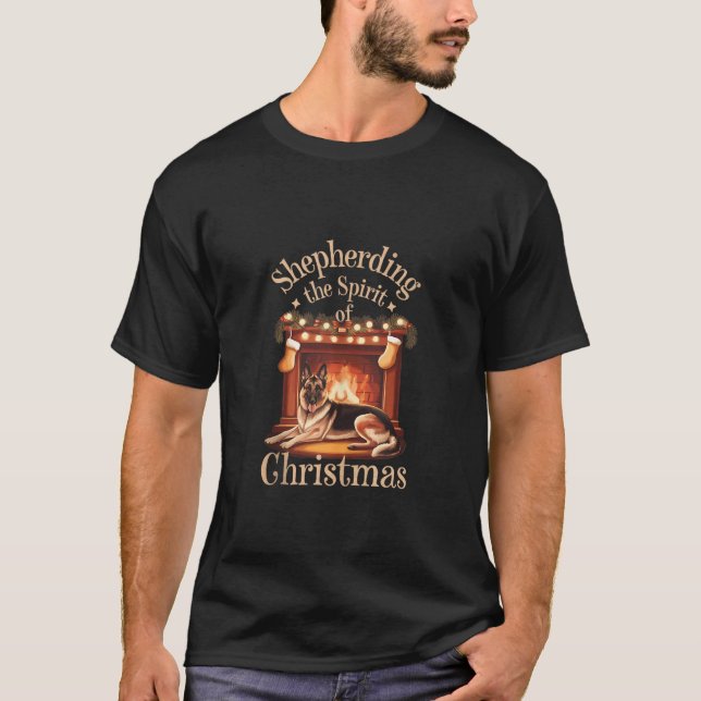 Mens Shepherding Spirit German Shepherd Christmas  T-Shirt (Vorderseite)