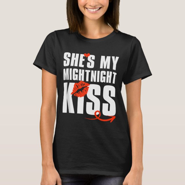 Mens She's My Midnight Kiss Happy New Year Matchin T-Shirt (Vorderseite)