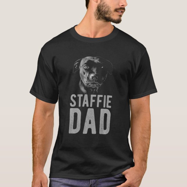 Mens Staffordshire Bull Terrier in Schwarz für Män T-Shirt (Vorderseite)