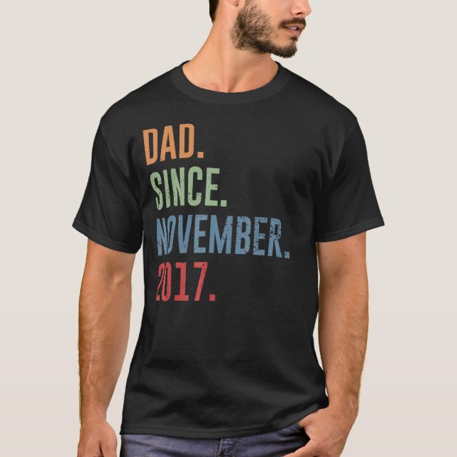 Mens Vater seit November 2017 T-Shirt (Vorderseite)