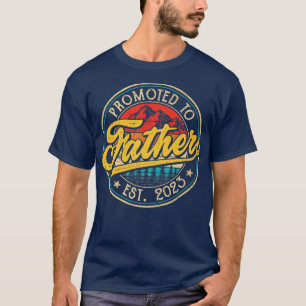 MENS Vintage Retro Promoted to Father ist 2023 MEN T-Shirt