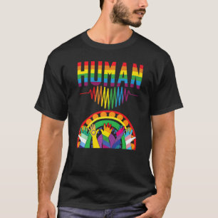 Mensch mit Herzschlag und Händen mit Flaggen in de T-Shirt