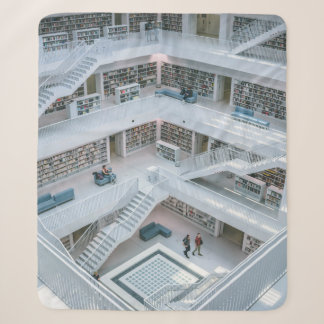 MENSCHEN, DIE INNERHALB DER BIBLIOTHEK GEHEN SHERPADECKE