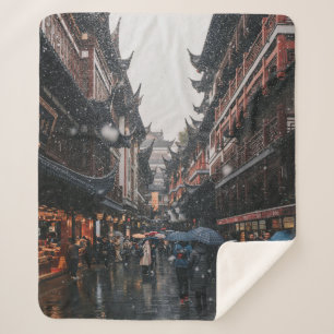 MENSCHEN, DIE ZWISCHEN SCHWARZ UND BROWN KONKRETEN SHERPADECKE