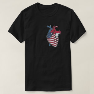 Menschliches Herz mit Venen und Arterien USA-Flagg T-Shirt