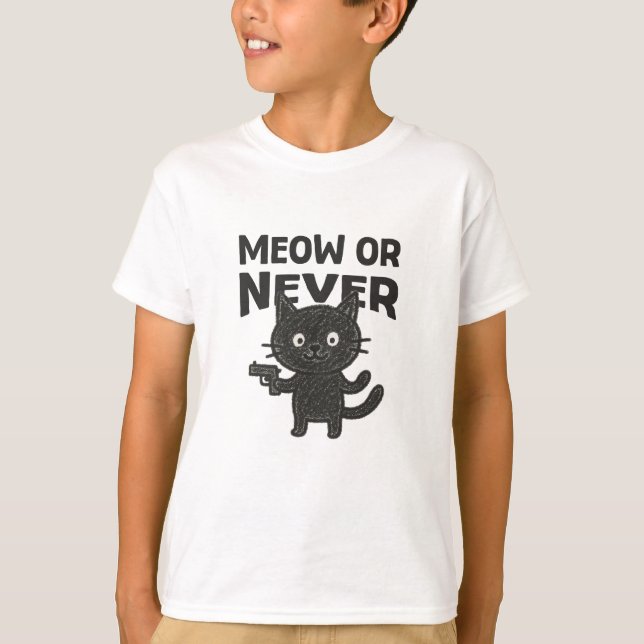 Meow or Never – Funny Black Cat T-Shirt (Vorderseite)