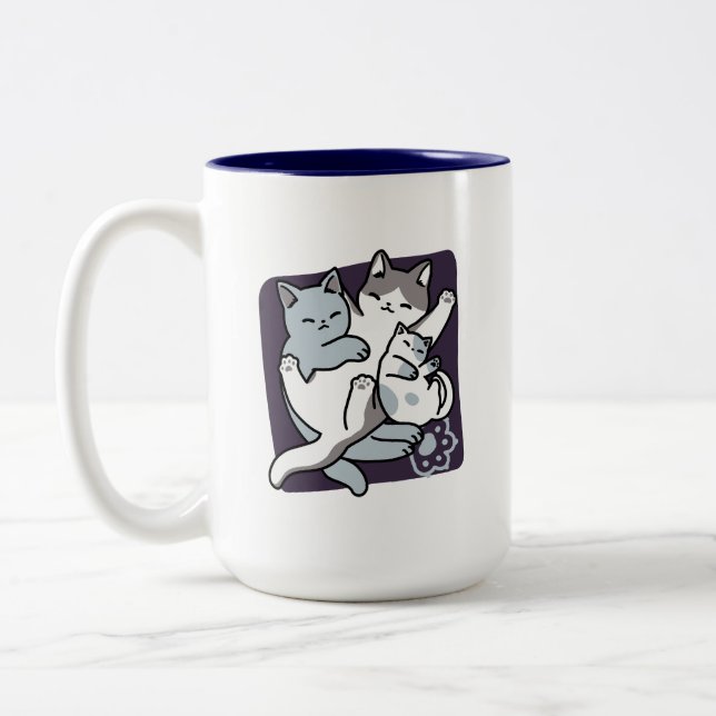 Meow Pounce Snuggle - Niedliche schlafende Katzen Zweifarbige Tasse (Links)