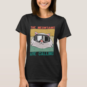 Meowtains Cat Ski Snowboard Snowboarden Skifahren T-Shirt