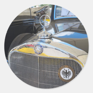 Mercedes-Benz 260D. Das erste Dieselfahrzeug der W Runder Aufkleber