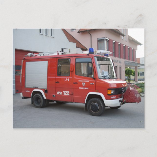 Mercedes Benz 711D Rosenbauer Postkarte (Vorderseite)