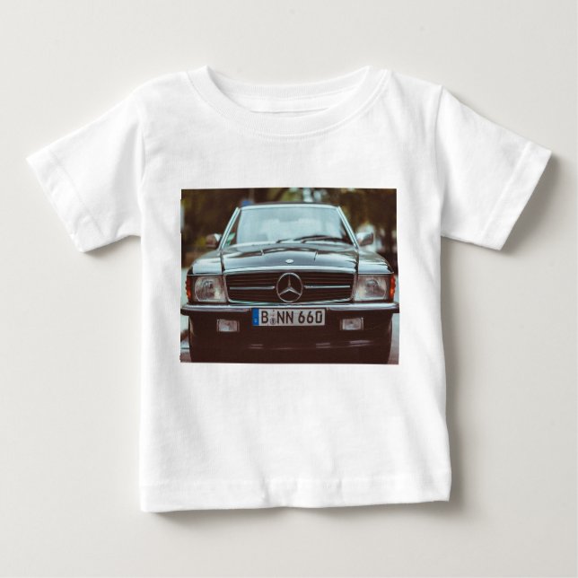 Mercedes-Benz ist eine deutsche Luxusautomarke Baby T-shirt (Vorderseite)