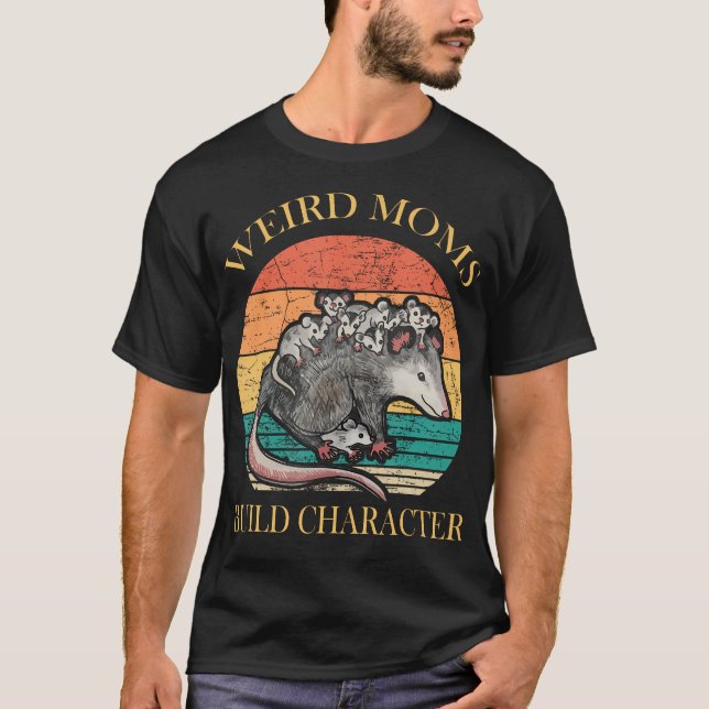 Merkwürdige Mamas erstellen Opossum-Zeichen T-Shirt (Vorderseite)
