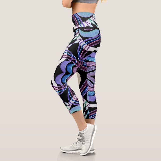 MerlinMystique Capri Leggings (Links)