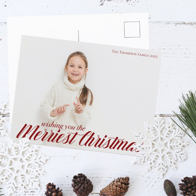 Merriest Christmas Chic Red Script Overlay Foto Postkarte (Von Creator hochgeladen)