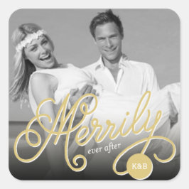 Merrily After Gold Curly Script Foto Wedding Quadratischer Aufkleber