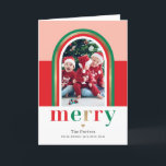 Merry Arch Christmas Foto Card Feiertagskarte<br><div class="desc">Feiern Sie die Saison mit diesem modernen und stilvollen Design von Berry Berry Sweet. Besuchen Sie unsere Website unter www.berryberrysweet.com | Es stehen passende Elemente und weitere Designoptionen zur Verfügung. Designfarben können individuell angepasst werden! Klicken Sie auf "Weiter anpassen",  um die Designfarben zu ändern.</div>
