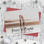 Merry & Bright moderne, minimalistische Weihnachte Feiertagskarte<br><div class="desc">Merry & Bright moderne Foto Weihnachtskarte. Modernes Schwarz-Weiß-Design für Ferien. Text mit einem modernen Rand. Handgemalte Polka dot spotty backer. Ändern Sie die Hintergrundfarbe,  um sie anzupassen.</div>