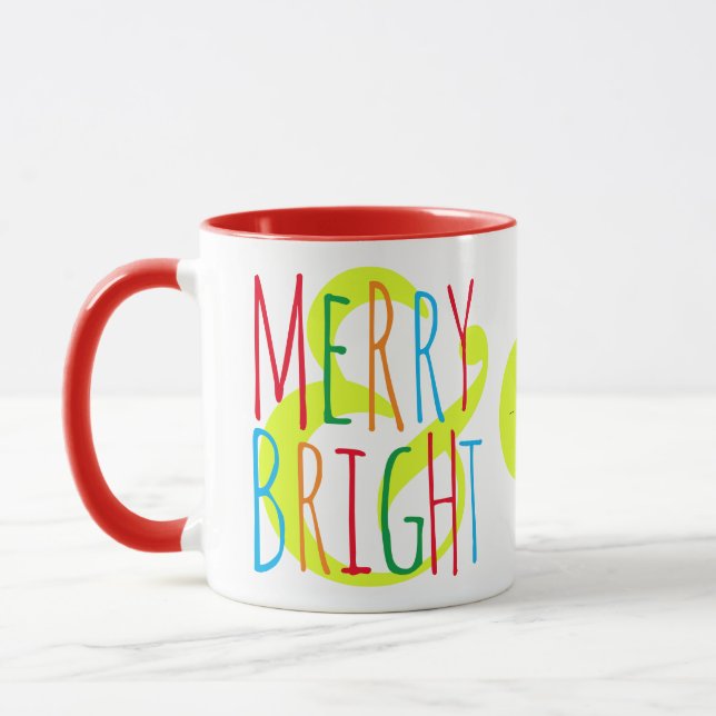 Merry & Bright Red, Green Blue Typografy Holiday Tasse (Links)