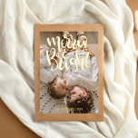 Merry & Bright Was für ein Jahr Foto Weihnachten Folien Feiertagspostkarte<br><div class="desc">Gleaming Elegance: 'Merry & Bright' Gold Foil Weihnachtskarte Diese Weihnachtszeit, erheben Sie Ihre Grüße auf ein Niveau von opulenter Eleganz mit unserer 'Merry & Bright' Gold Foil Weihnachtskarte. Diese atemberaubende Postkarte ist nicht nur ein Kunstwerk, sondern ein prägendes Foto, das mit einem "Merry & Bright" in echter Goldfolie geschmückt ist...</div>