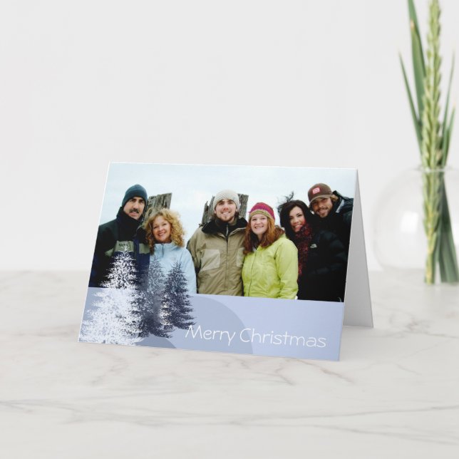 Merry Christmas Blue Pine Tree Feiertagskarte (Vorderseite)