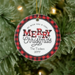 MERRY Christmas Buffalo Kariertes Foto Weihnachten Keramik Ornament<br><div class="desc">Dieses trendige, festliche Design zeichnet sich durch den Text "Frohe Weihnachten" mit rot-schwarz Büffel kariert und Platz für ein Foto auf der Rückseite. Klicken Sie auf die Schaltfläche "Anpassen", um die Anpassung von Grafik, Foto und/oder Text flexibler zu gestalten! Variationen dieses Designs, zusätzliche Farben sowie koordinierende Produkte sind in unserem...</div>