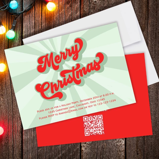 Merry Christmas Green Retro Typography QR Code Einladung (Merry Christmas Whimsical retro style typography party invitation. )