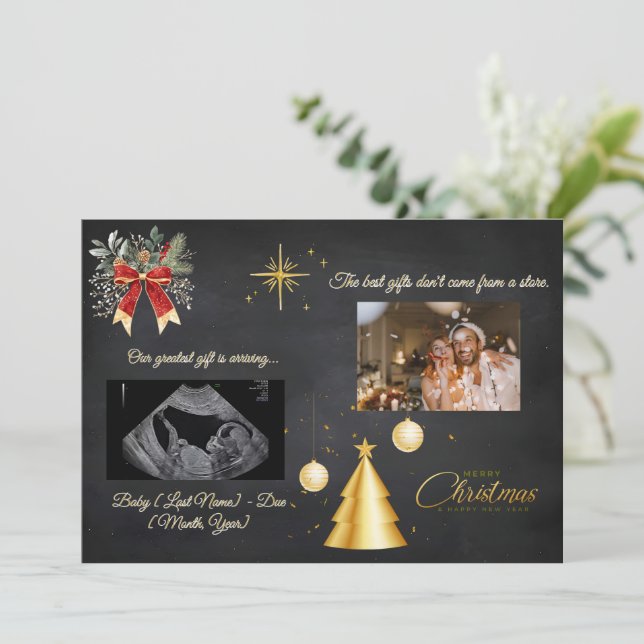 Merry Christmas Pregnancy Chalkboard Announcement Feiertagskarte (Stehend Vorderseite)
