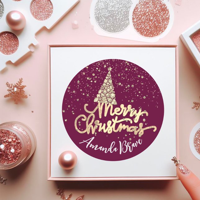 Merry Christmas Tree Skriptname Gold Marsala Runder Aufkleber (Merry Christmas Tree Script Name Gold Marsala Classic Round Sticker)
