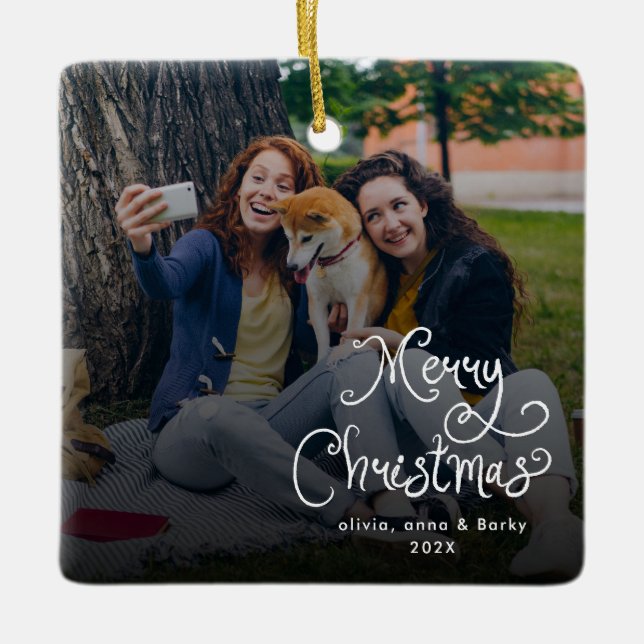Merry Christmas Whimsical Script Family Photo Dog Keramikornament (Vorderseite)