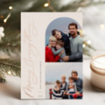 Merry Everything 2 Foto Family Folien Feiertagskarte<br><div class="desc">Merry Alles,  Bogen und quadratischen Rahmen 2 Foto Folie Urlaubskarte. Merkmale,  solide grüne Farbunterlage.</div>