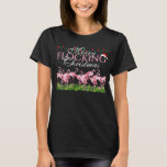 Merry Flocking Christmas Pink Flamingo T-Shirt<br><div class="desc">Frohe Flocking Weihnachten Pink Flamingo,  Weihnachtsmannmütze und Rot und Grün String Lights T - Shirt -</div>