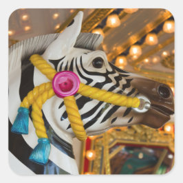 Merry-Go-Round Karussell Ride Zebra Pferd Foto Quadratischer Aufkleber