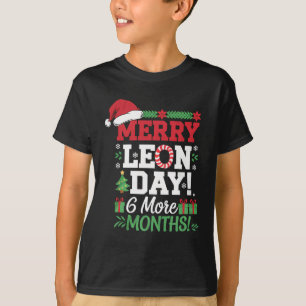 Merry Leon Day Weihnachten Ckwards Funny Christmas T-Shirt