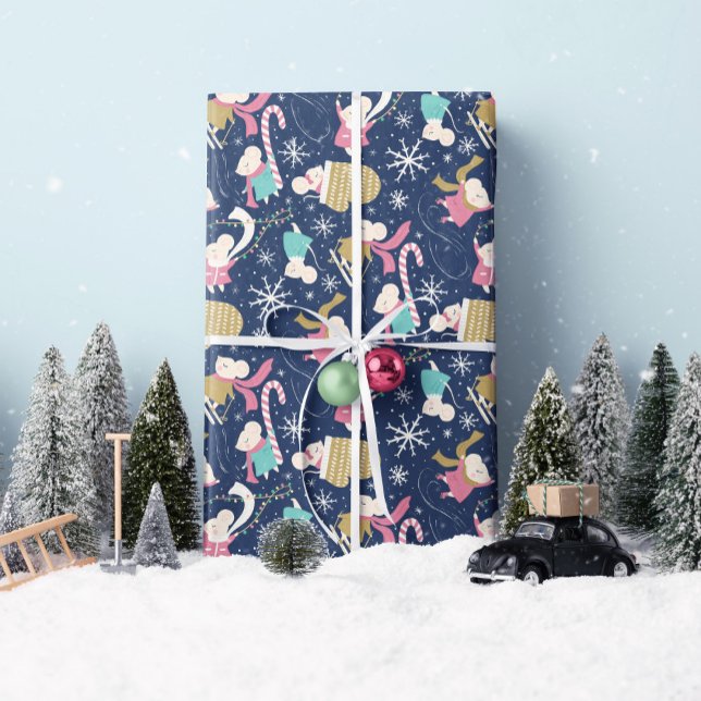 Merry Little Mäuse - Weihnachts- Wrapping Paper Ro Geschenkpapier (Dress up your Christmas gifts this year with this "Merry Little Mice" wrap by Clearlytangled Studio.)