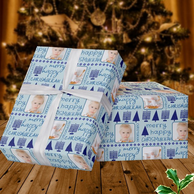 Merry Navy Intergléry Niedlich Chrismukkah Foto Geschenkpapier (Add a photo to this cute blue Chrismukkah wrapping paper for interfaith families and holidays)