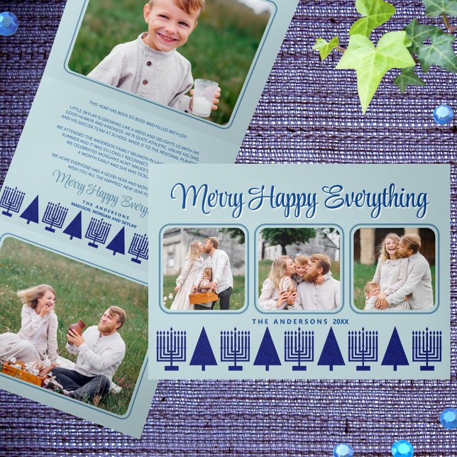 Merry Navy Intertrust Elegante Script 4 Foto Dreifach Gefaltete Urlaubskarte (Tri-fold holiday cards with Hanukkah menorahs and Christmas trees for interfaith families & couples)