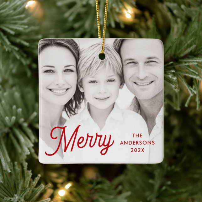 Merry red festive retro font name year photo keramikornament (Baum)