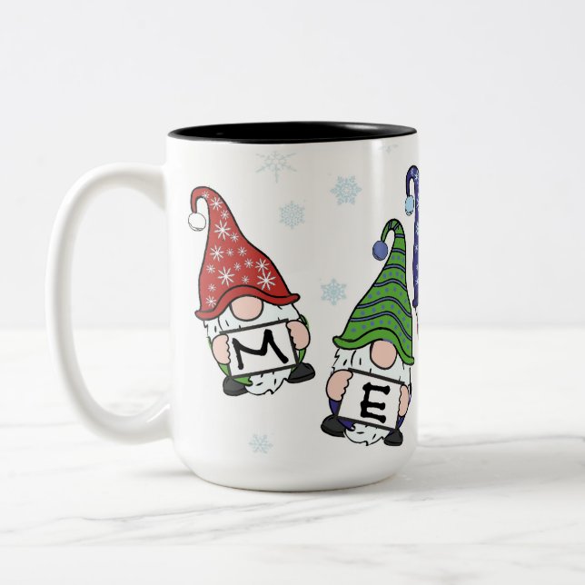 Merry Scattered Gnomes Zweifarbige Tasse (Links)