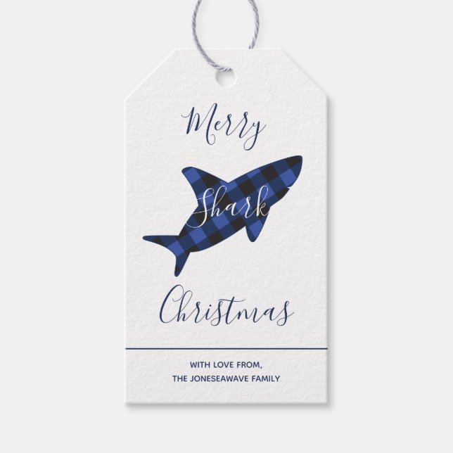 Merry Shark Christmas Blue Kariertes Script Geschenkanhänger (Vorderseite)