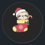 Merry Slothmas Funny Sloth For Christmas Runder Aufkleber<br><div class="desc">Merry Slothmas - Nizza Christmas with a sloth. Funny pun with slot and christmas. In Sweet Christmas for fault lover. The sloth carries a Christmas hat</div>