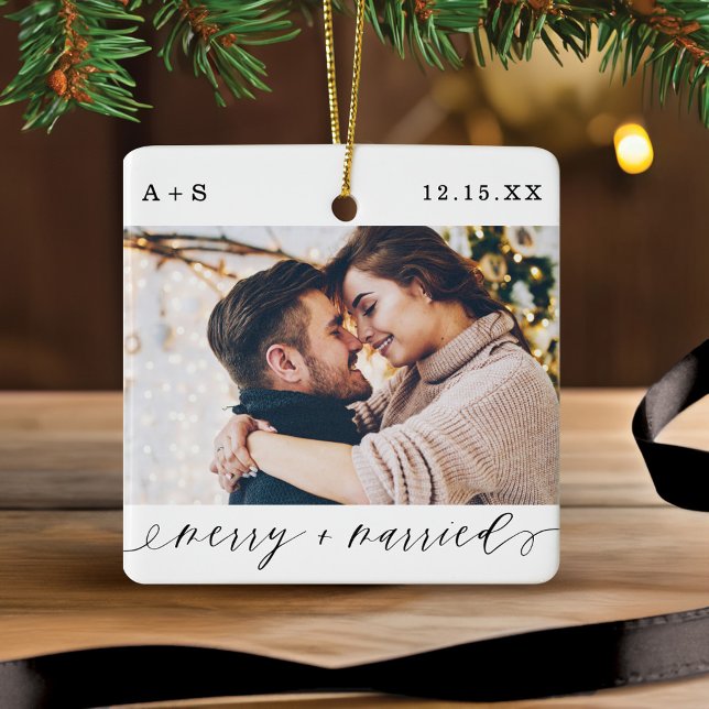 Merry & Verheiratete Fotos für Hochzeiten Keramikornament (Merry & Married Elegant Script Wedding Photos Ceramic Ornament)