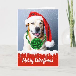 Merry Woofmas Niedlicher Weihnachtshund im Schnee Feiertagskarte