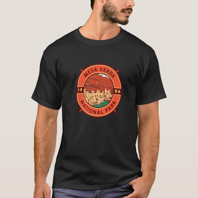 Mesa Verde National Park Retro Compass Emblem Prem T-Shirt (Vorderseite)