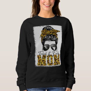 Messy Bun Track Field Mama Runner Mthers Sweatshirt