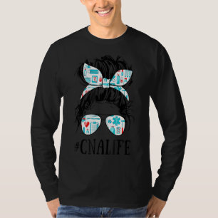 Messy Hair Bun Cna Krankenversicherung Angepasst T-Shirt
