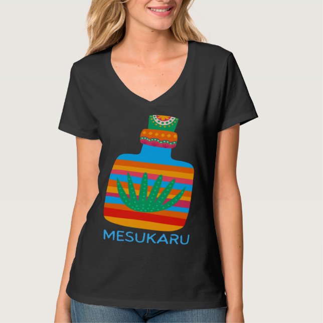 Mesukaru Mezcal Bottle T-Shirt (Vorderseite)