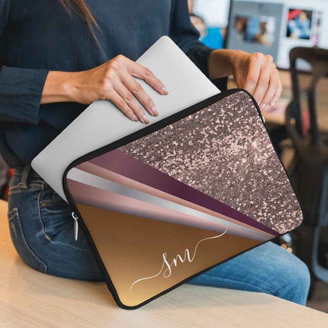 Metal 3-D Monogram Pink Gold Glitzer Look Laptopschutzhülle (Von Creator hochgeladen)