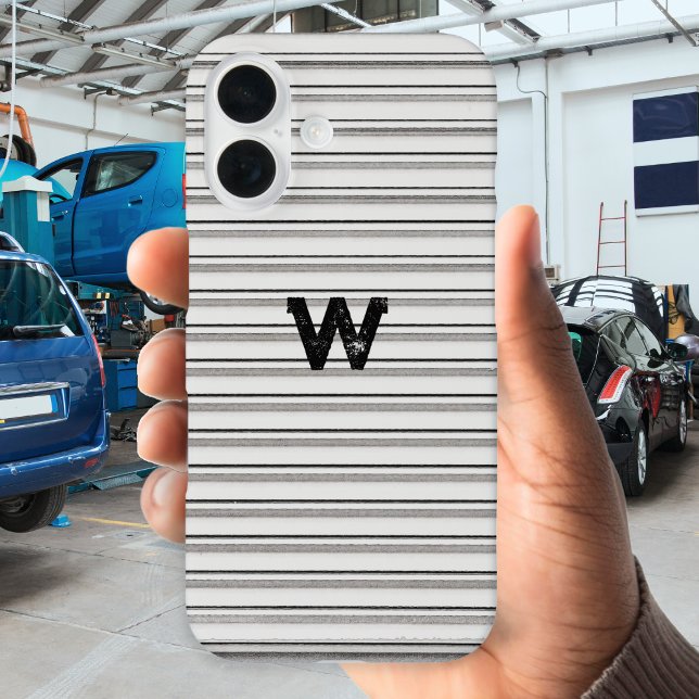 Metal Ridge-Effekt Mit Monogramm grau Case-Mate iPhone Hülle (A cool phone case in gray with faux ridged appearance, personalized with a monogram in a grunge font)